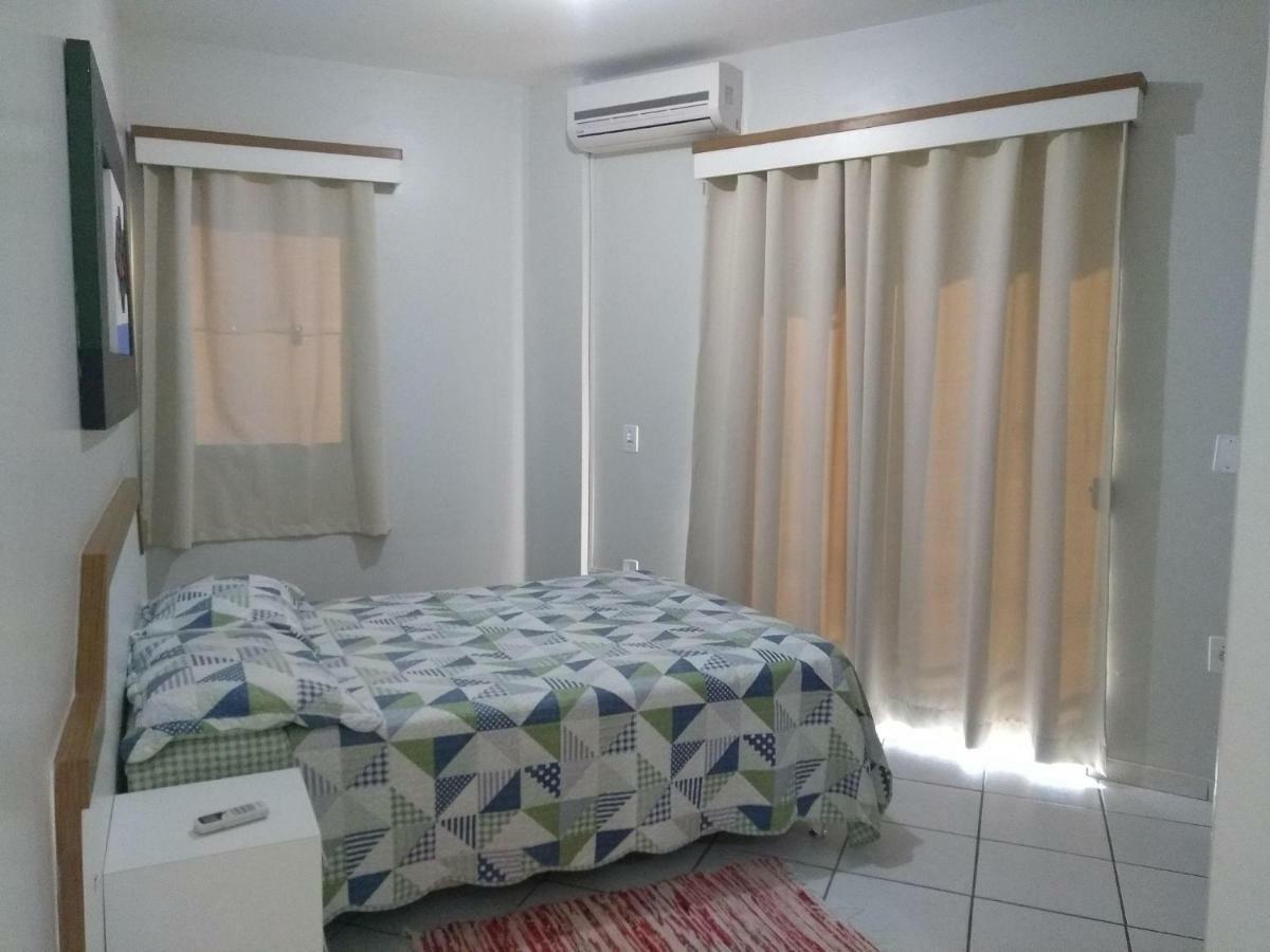 Ed. Ana Paula - Apartamentos Com 1 Dormitorio Бомбиньяс Экстерьер фото