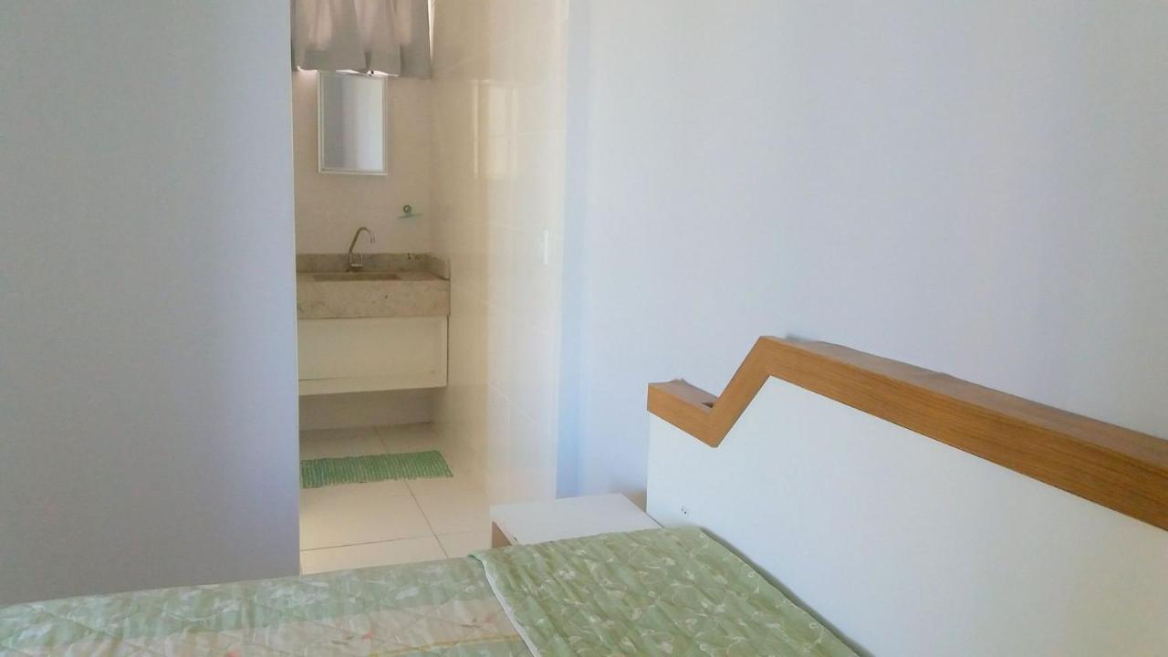 Ed. Ana Paula - Apartamentos Com 1 Dormitorio Бомбиньяс Экстерьер фото